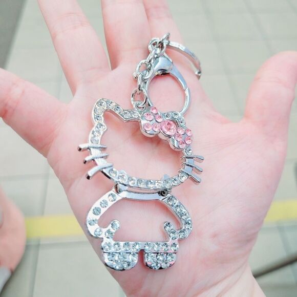 Brand New Hello Kitty Rhinestone Silver Keychain - Picture 4 of 5